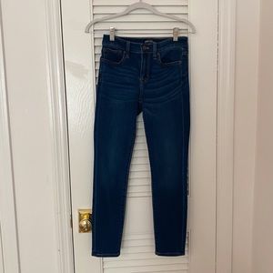 J. Crew Factory medium-dark wash skinny jean, size women’s 26.